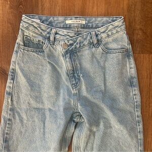 PacSun light wash jeans!